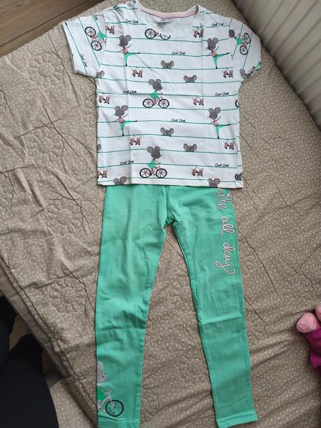 Dievčenské pyžamo, 134