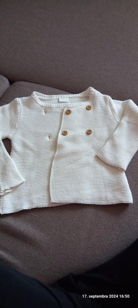 Teply svetrik, f&f,92