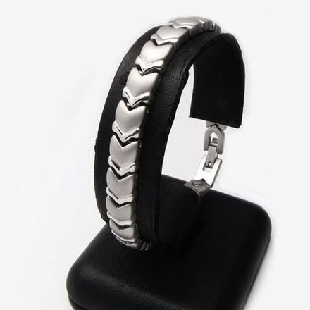 Náramok z chirurgickej ocele, 