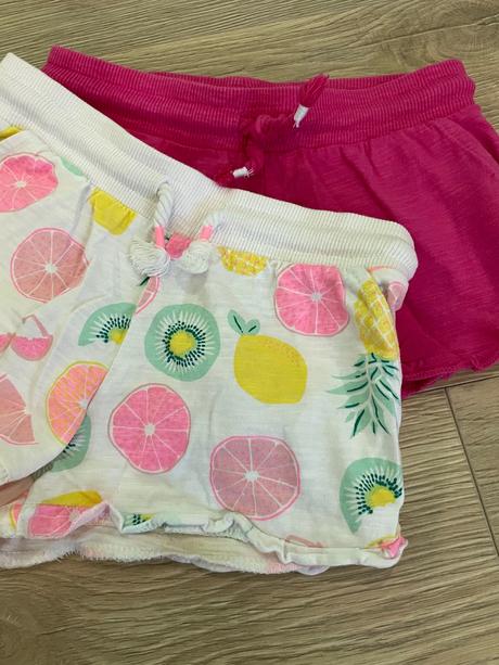 2x kraťasy, f&f,104