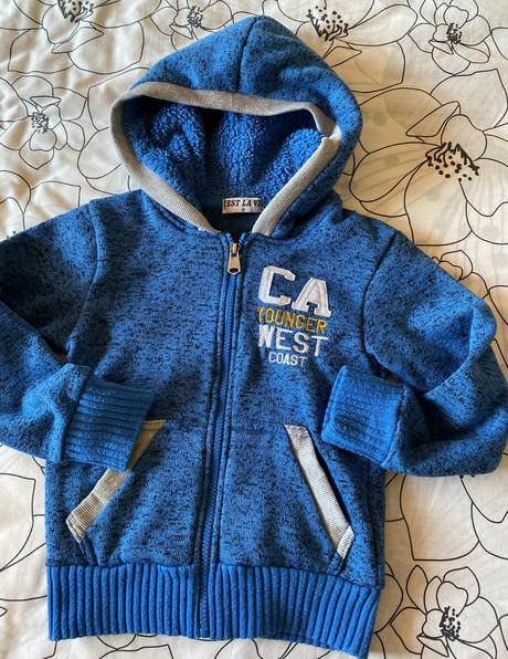 Teplá mikinka s kapuckou v. 116, 116