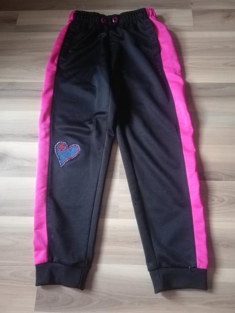 Teplaky, ad style,140