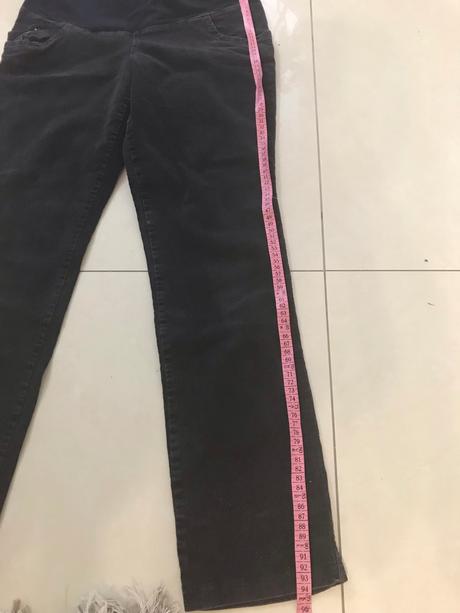 Tehotenské nohavice, l