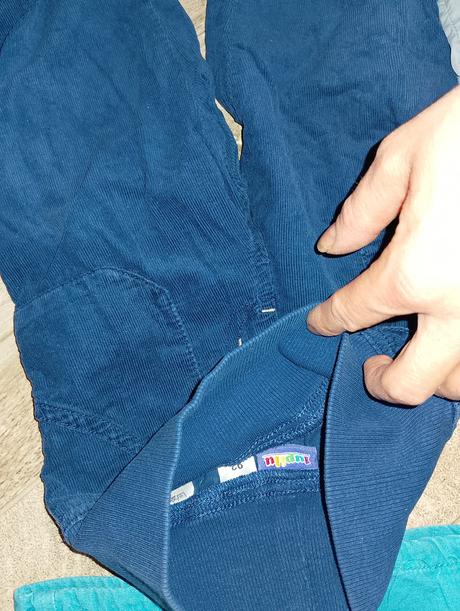 Rôzne nohavice, lupilu,92