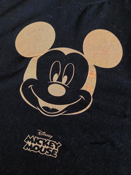 Tricko, reserved,128