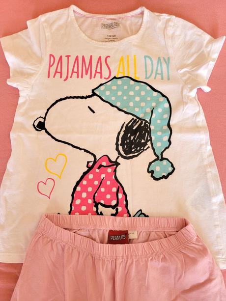 Pyžamo snoopy -veľ.122/128-super stav, peanuts,128