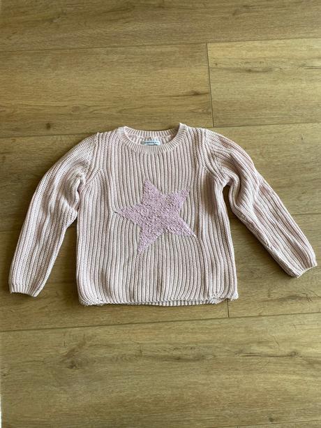 Svetrík reserved 122, reserved,122