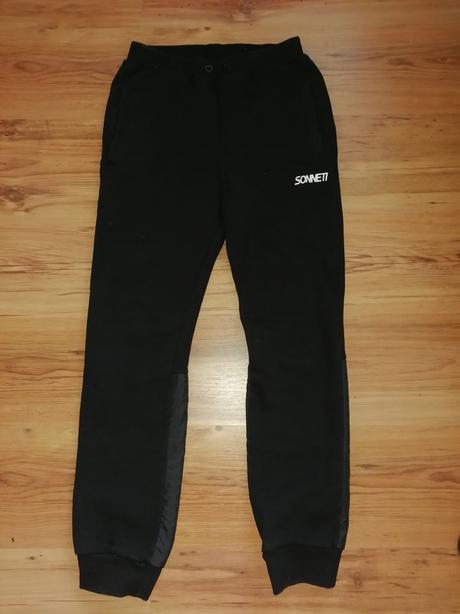 Dievcenske /dámske teplaky, s