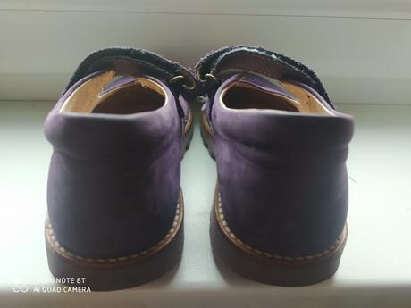 Dievčenské kožené topánky kickers vel.34, kickers,34