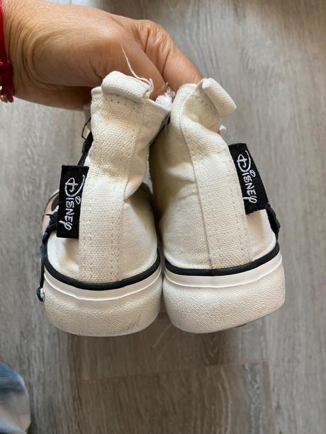 Tenisky, reserved,32