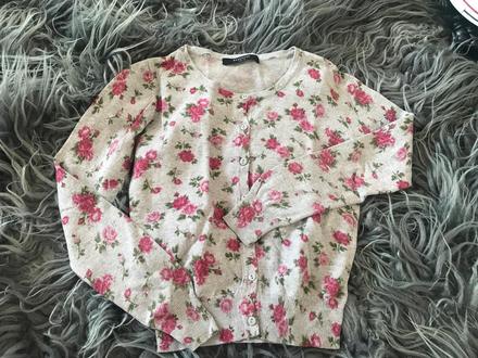 Tenký svetrik, reserved,s