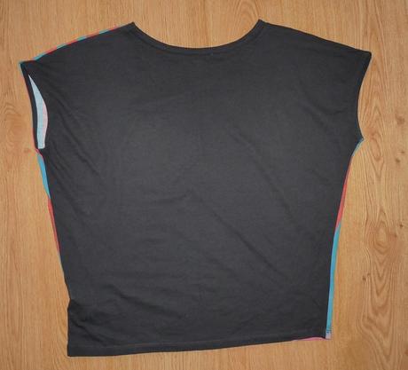 Dievča v okuliaroch, zara,s