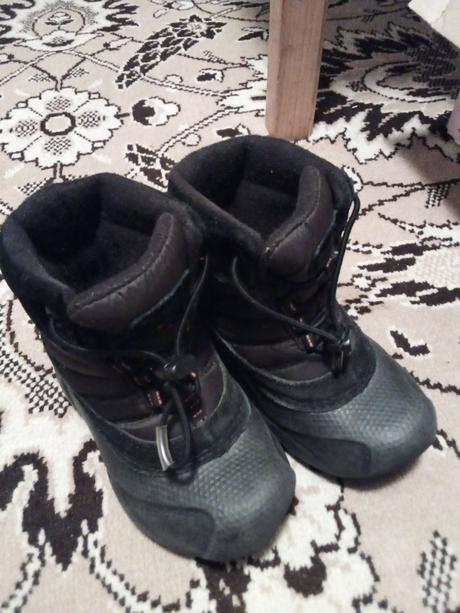 Snehule columbia, columbia,26