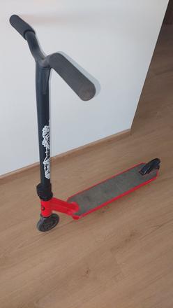 Kolobezka freestyle,