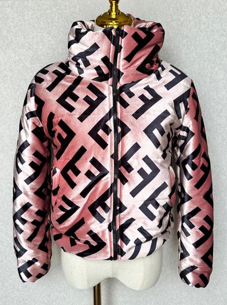 Hrejivá zimná bunda, s