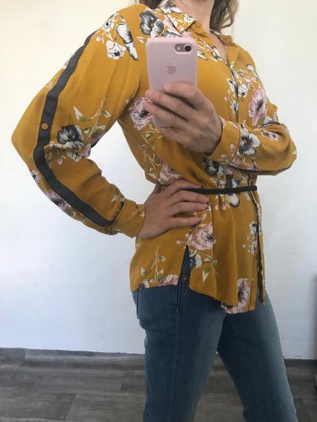 Príjemná ľahká blúzka/košeľa, m