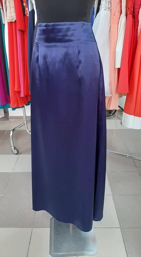 Saténové sukňa, m / s