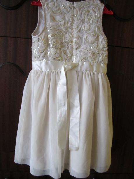 Sviatočné šatičky--110-116, 116