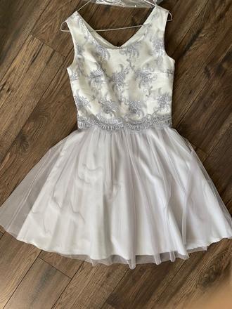 Spolocenske saty svadba krstiny, m