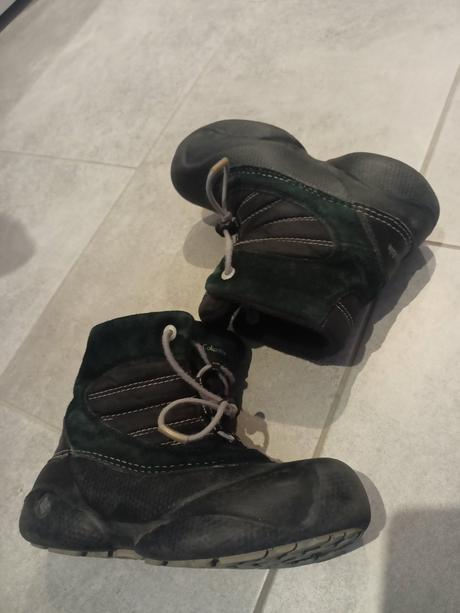 Snehule columbia, columbia,30