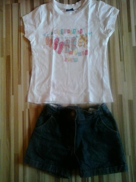 Biele tricko s kratasami riflovymi, lupilu,110