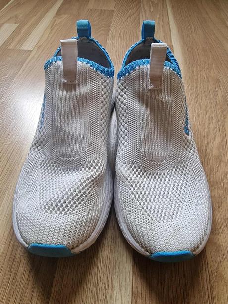 Bench tenisky biele vel 34, 34