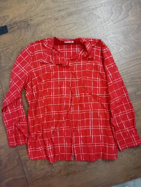 Dámske blúzky, čísla xl - 48, xl