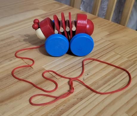 4x drevená ťahacia hračka - zvieratká, 