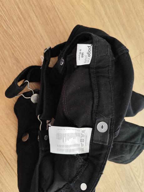 Kraťasy na traky, 140