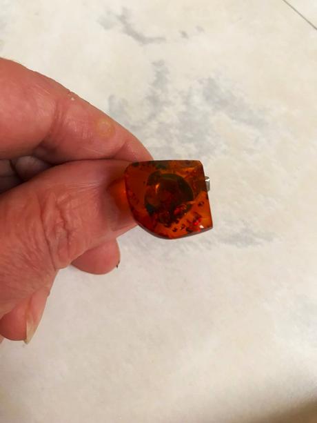 Jantárové manžetové gombíky,