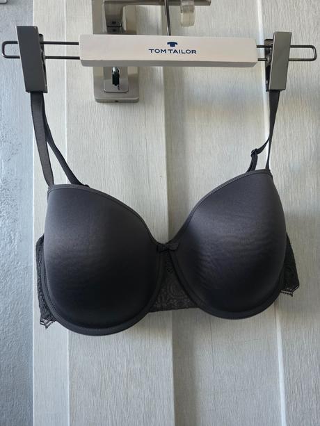 Chantelle  luxusná podprsenka 80d, chantelle,80d