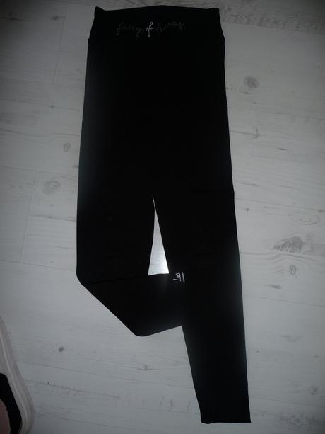 Leginy hrubsie, c&a,146