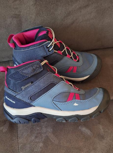 Trekova obuv, quechua,32