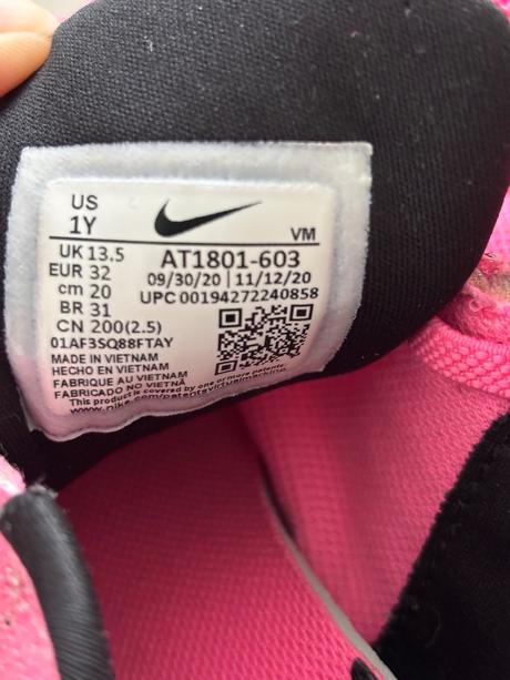 Nike tenisky, nike,32