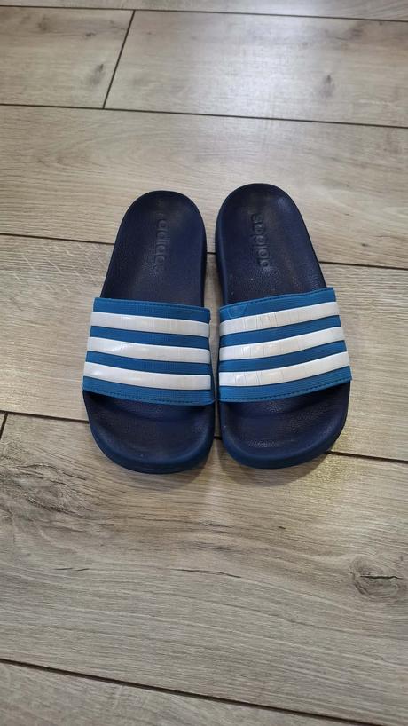 Adidas šľapky velkost 35, adidas,35