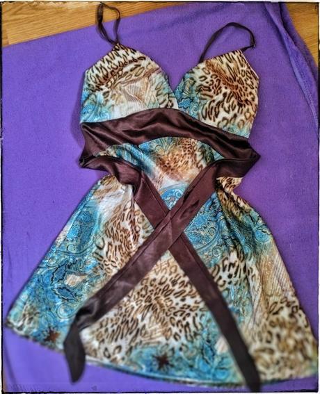 Krásne šaty lahunke chladivé, 36