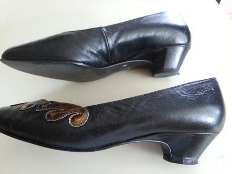 Cierne balerinky so zlatou aplikaciou, gabor,39