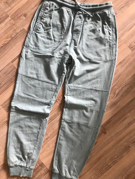 Teplaky reserved, reserved,170