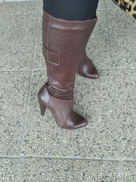 Krasne kozene cizmy, 37