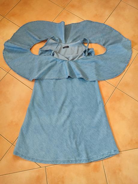 Dámske letné šaty zn.medicine, xs