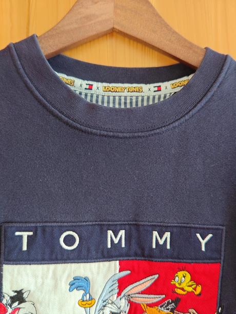 Tommy hilfiger originál looney tunes s/m, tommy hilfiger,m