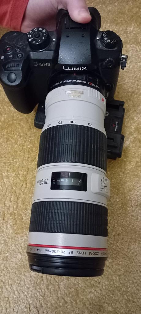 Fotoaparát s príslušenstvom, panasonic