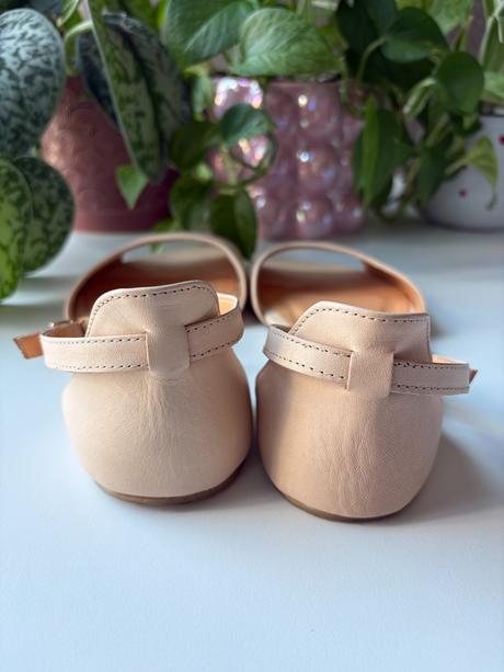 Shapen barefoot sandálky lily 3.0 natural, veľ.37w, 37