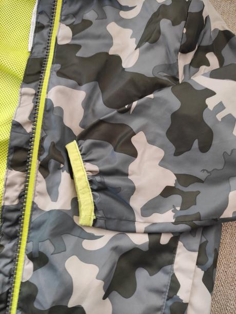 Prechodná bundička maskáčová, f&f,98