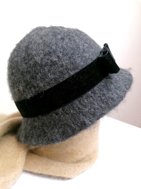 Harris tweed - merino klobúčik, 80