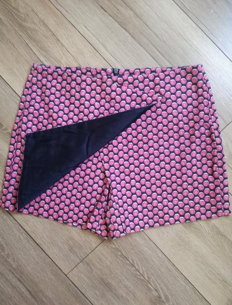 Sukňonohavice, zara,s