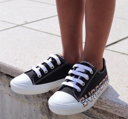 Burberry kids mini larkhall logo, burberry,32