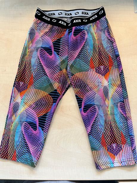 Športové farebné legíny, 140