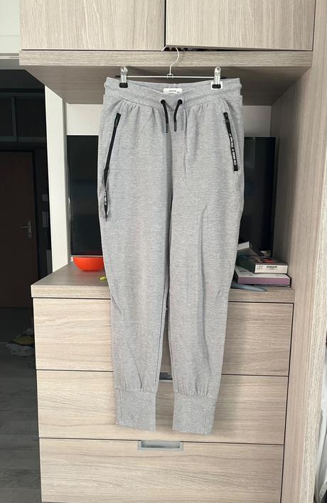 Tepláky, reserved,170