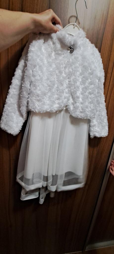 Detske spolocenske saty, 140